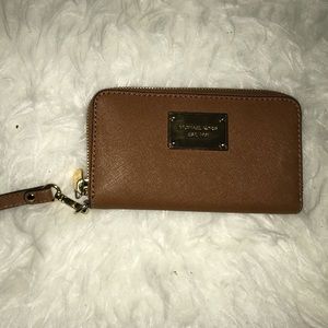 Michael Kors Wristlet